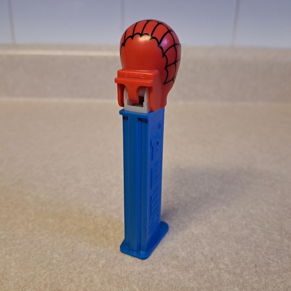 Pez spider man marvel comics empty pez Dispenser - Picture 4 of 5